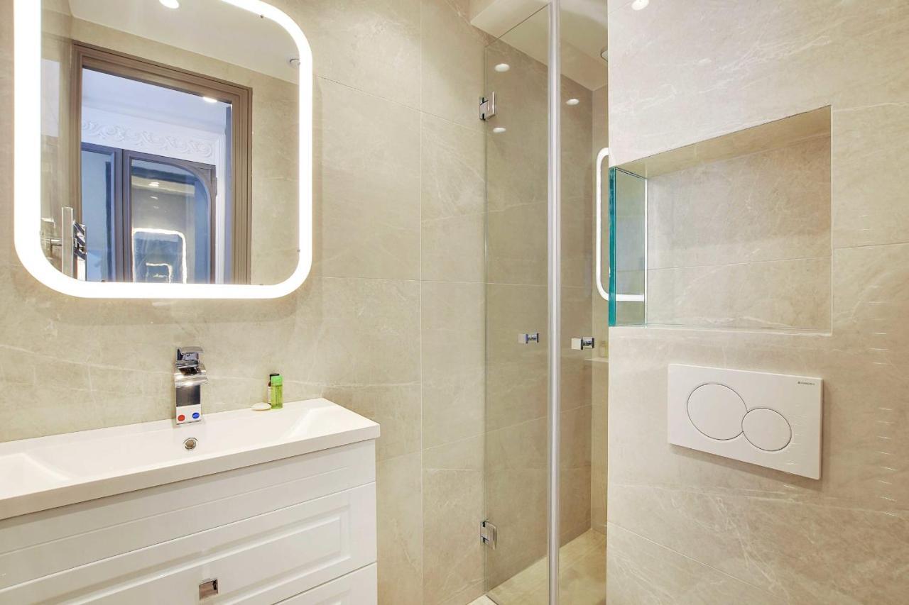 Magnifique Appartement - 2Br - 6P - Place De L'Etoile Париж Екстериор снимка